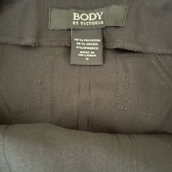 EUC Body by Victoria grey pencil skirt size 2 - Picture 5 of 5